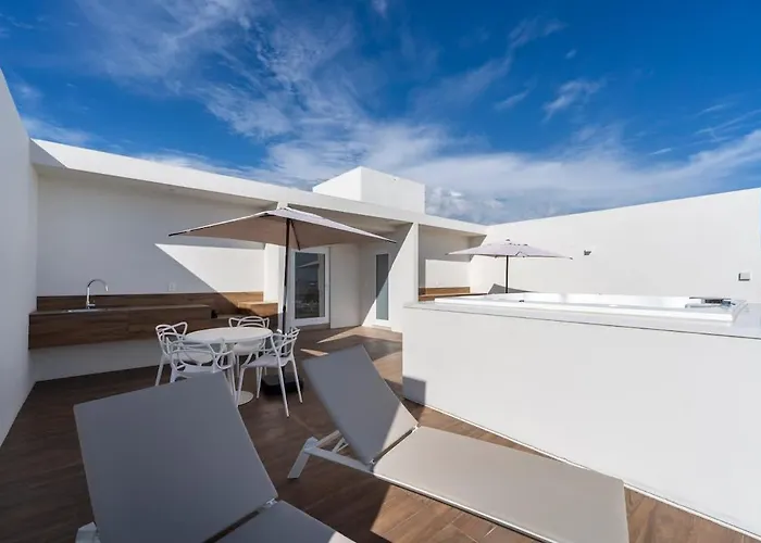 Cormoran 503 3br Prime Downtown Cabos Walk To Apartment *