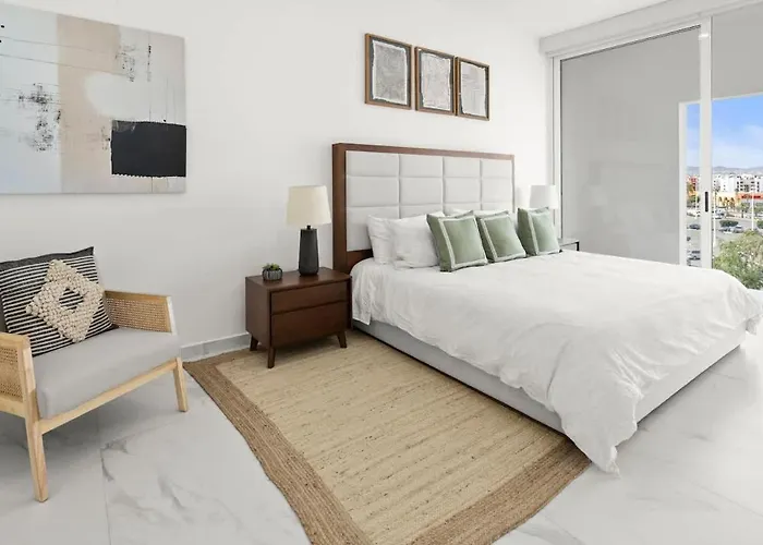 Cormoran 503 3br Prime Downtown Cabos Walk To * Cabo San Lucas