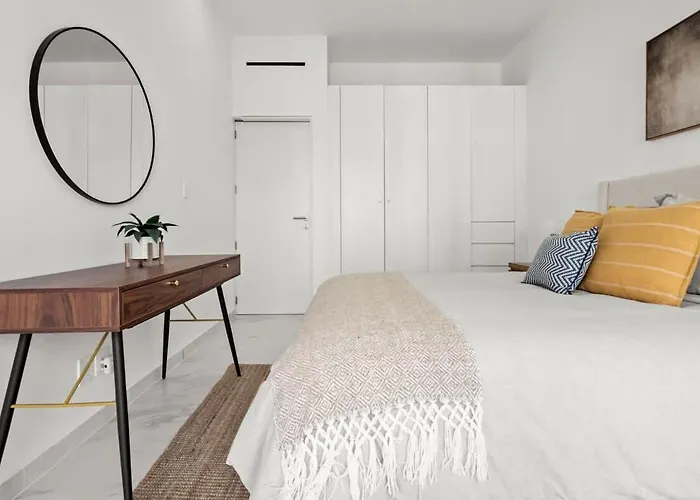 Cormoran 503 3br Prime Downtown Cabos Walk To Apartment Cabo San Lucas