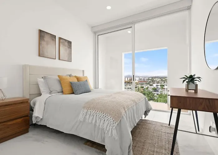 Cormoran 503 3br Prime Downtown Cabos Walk To Apartment *